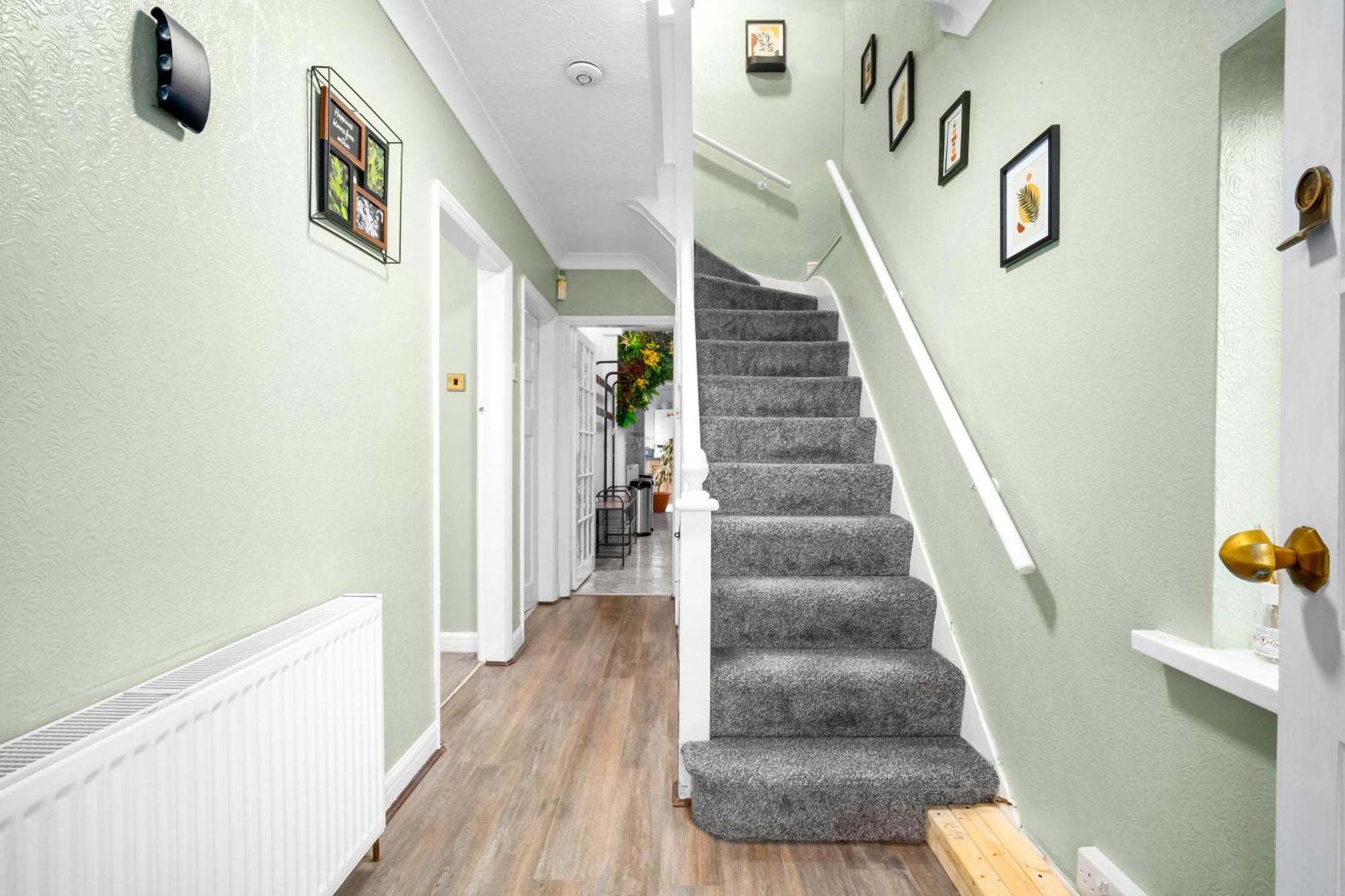 Modern 18 Guest Large Home In Solihull - Near Nec, Jlr, Hs2 And Bhx Birmingham Esterno foto