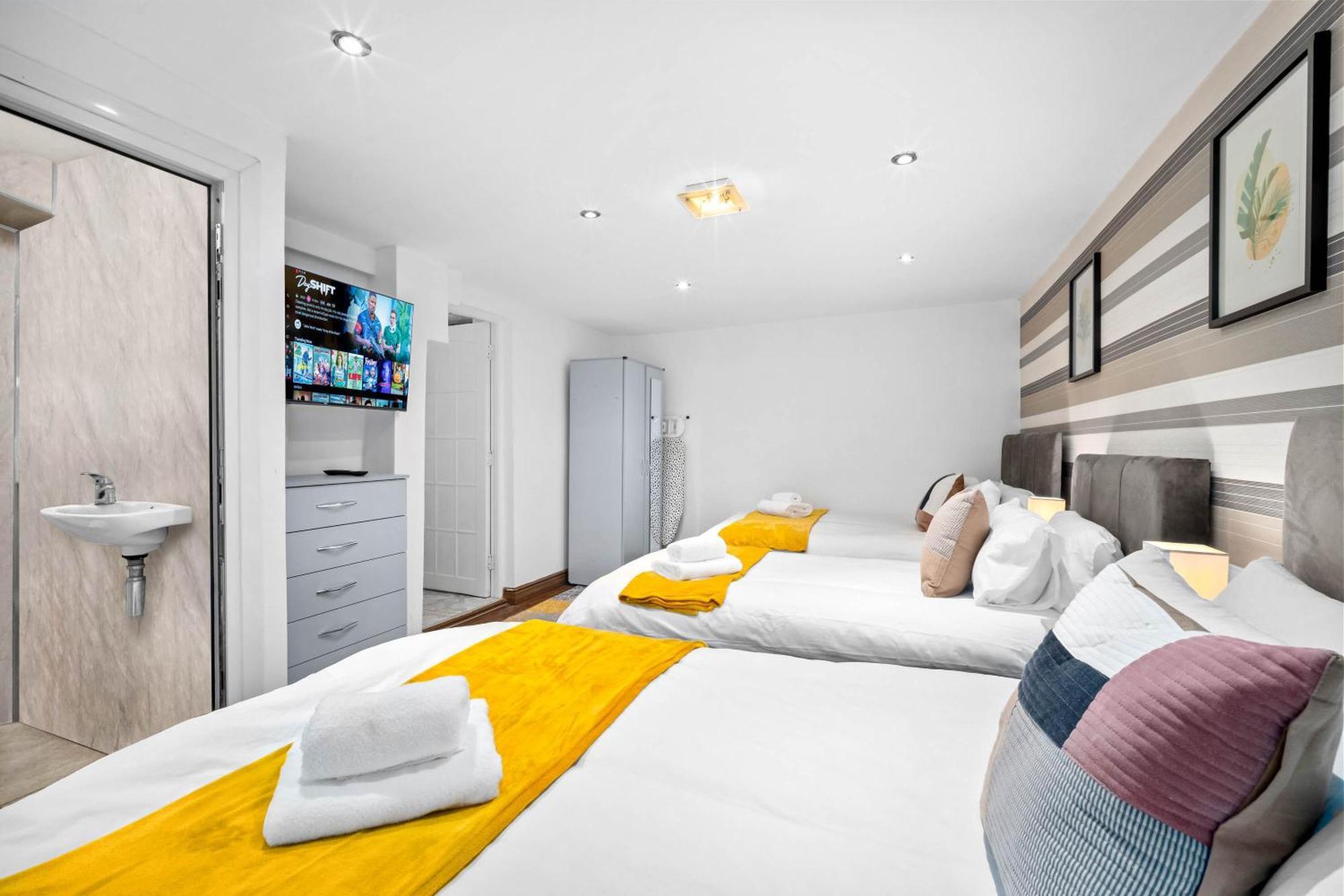 Modern 18 Guest Large Home In Solihull - Near Nec, Jlr, Hs2 And Bhx Birmingham Esterno foto